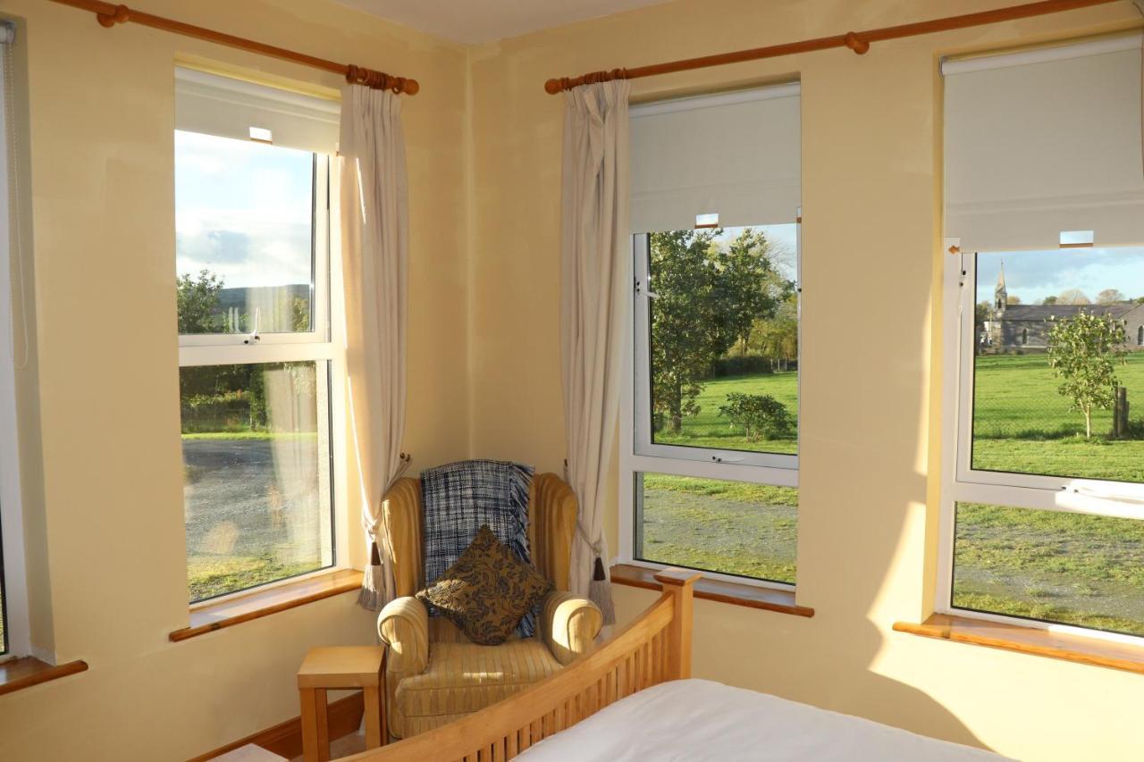 Room With A View Mullinavat Buitenkant foto